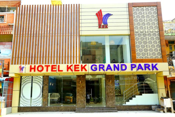 hotel kek grand park