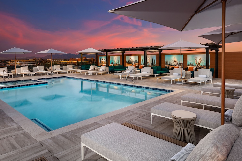 Canopy By Hilton Scottsdale Old Town,Glendale>>Arizona,4 star