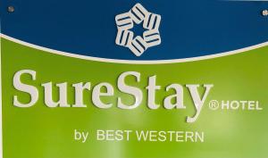 montgomery inn and suites