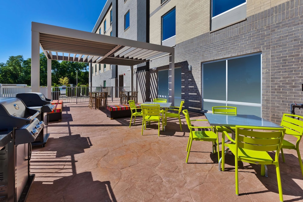 home2 suites by hilton grand blanc flint