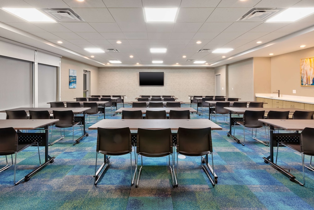 home2 suites by hilton grand blanc flint