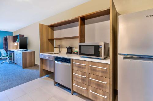 home2 suites by hilton grand blanc flint