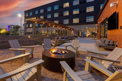 cambria hotel austin airport