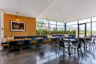cambria hotel austin airport