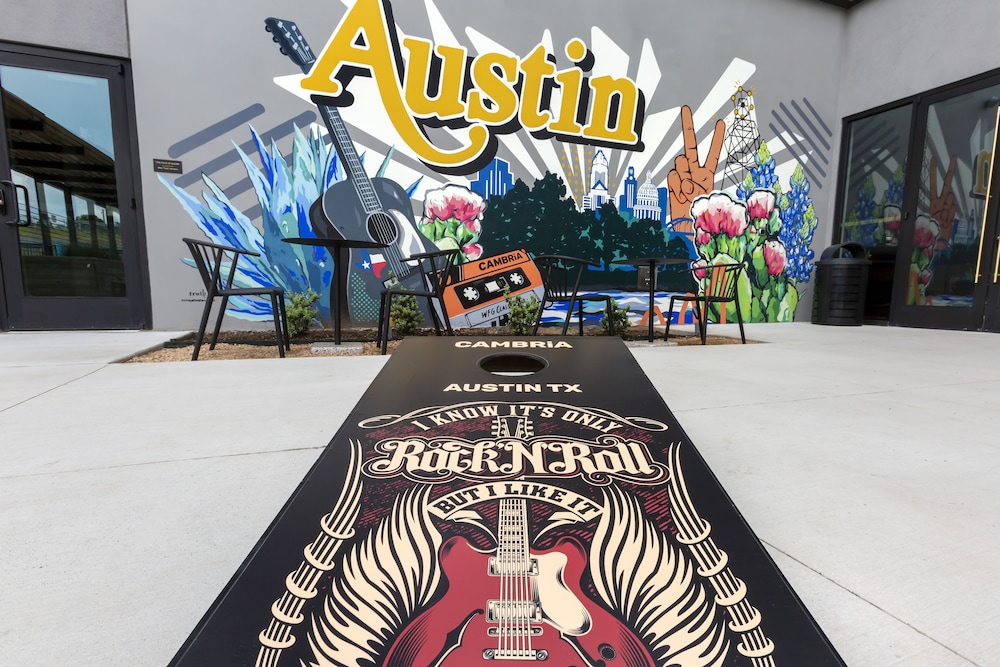 cambria hotel austin airport