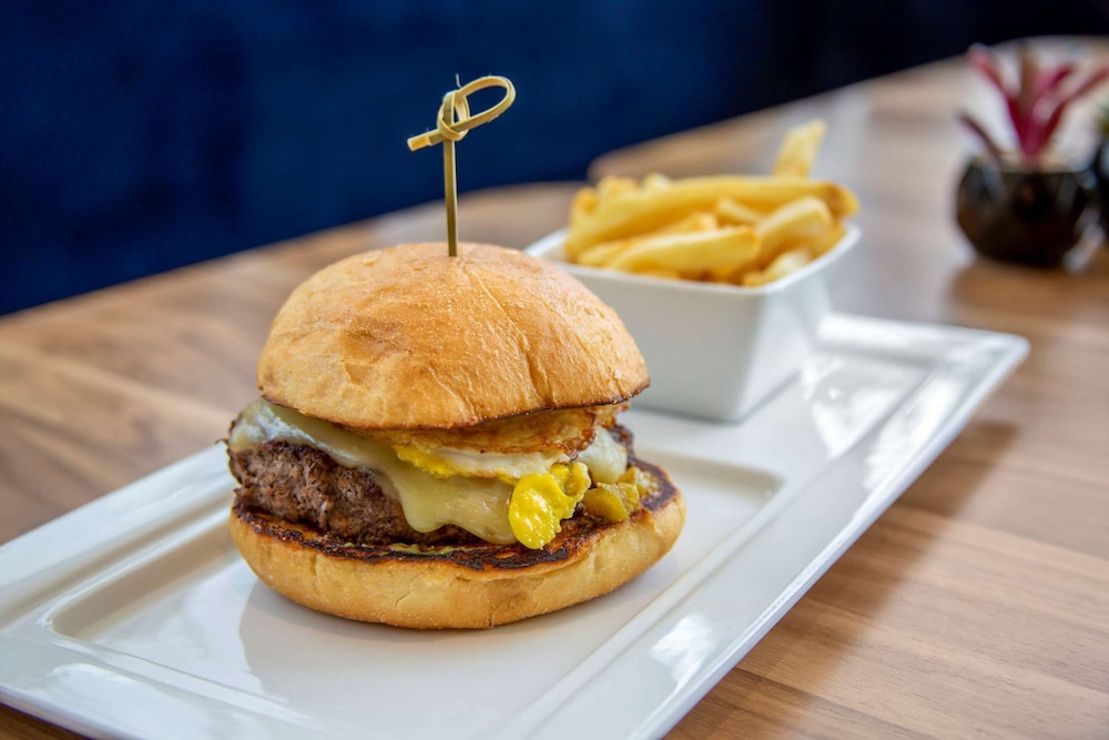 cambria hotel austin airport