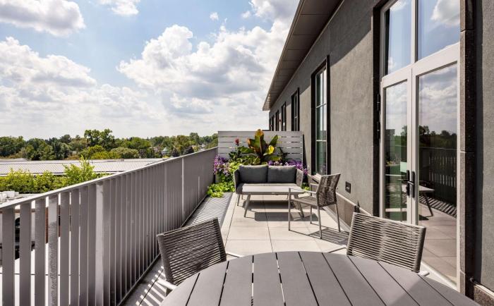 daxton hotel birmingham curio collection by hilton