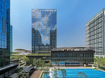 hilton shenzhen world exhibition and convention center