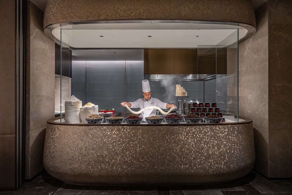 hilton shenzhen world exhibition and convention center