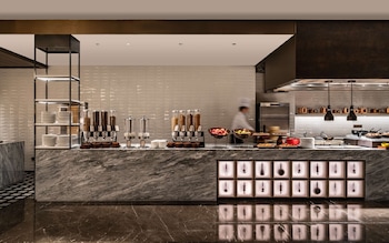 hilton shenzhen world exhibition and convention center