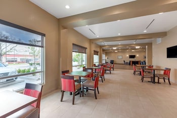 comfort inn and suites euless dfw west