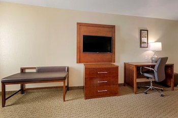 comfort inn and suites euless dfw west