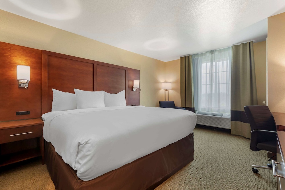 comfort inn and suites euless dfw west