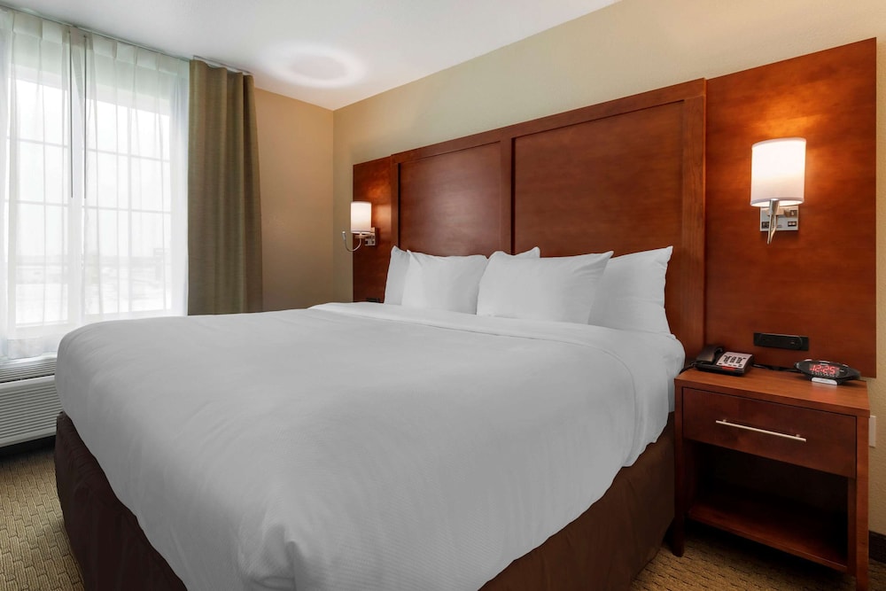 comfort inn and suites euless dfw west
