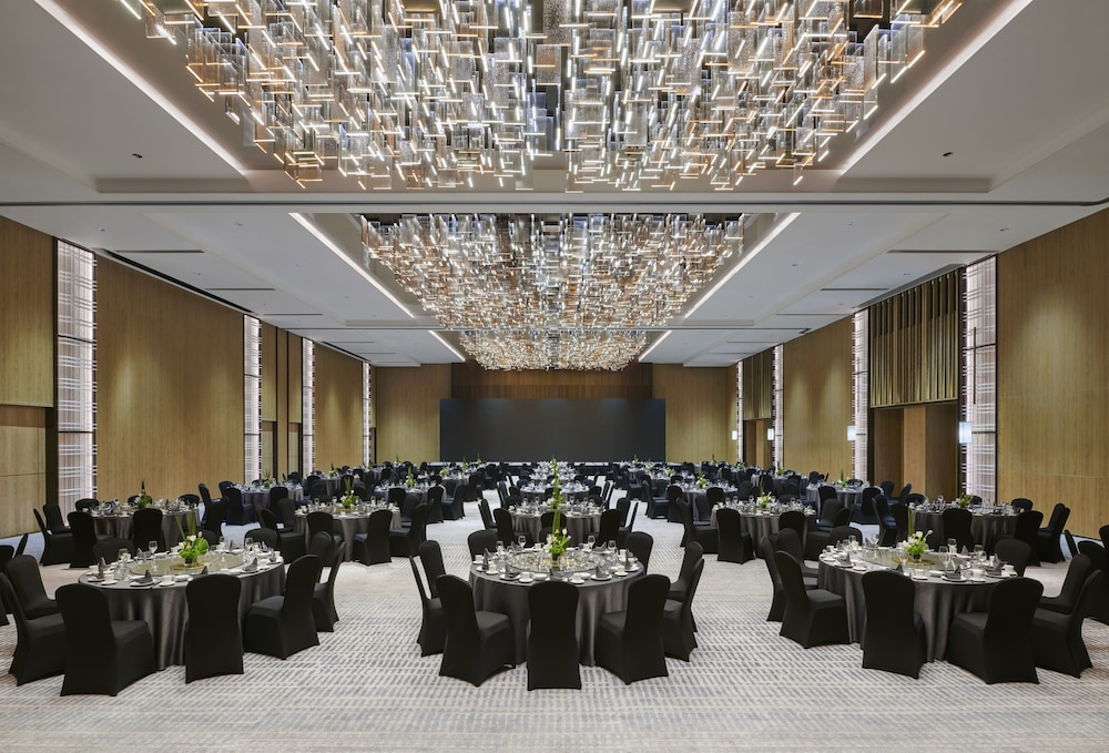 doubletree by hilton shenzhen airport