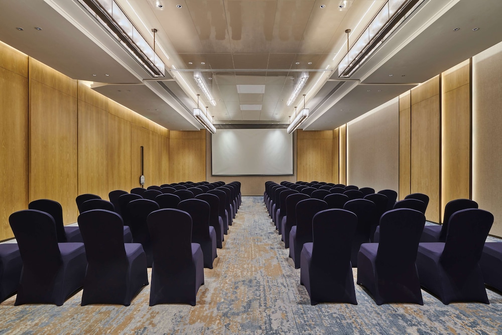 doubletree by hilton shenzhen airport