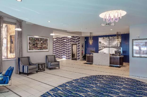 scholar state college tapestry collection by hilton