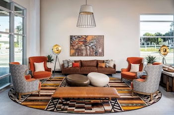 hotel melby downtown melbourne tapestry collection by hilton