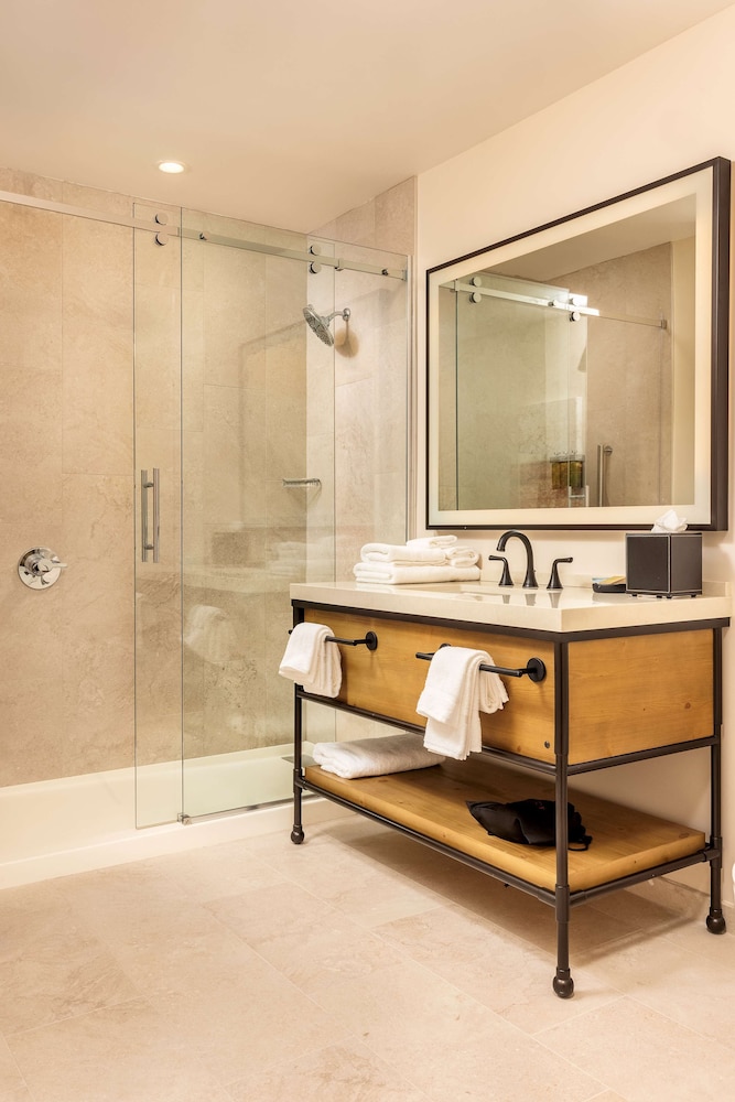 hotel melby downtown melbourne tapestry collection by hilton