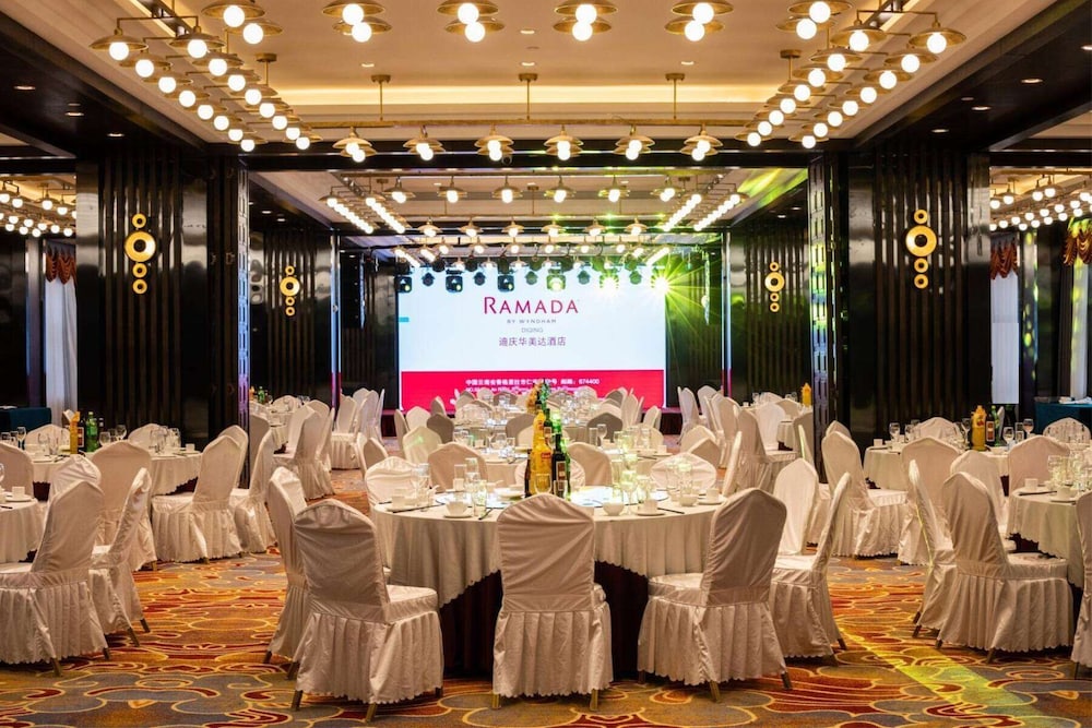 ramada by wyndham diqing