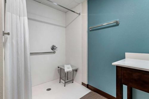 sleep inn waukee west des moines