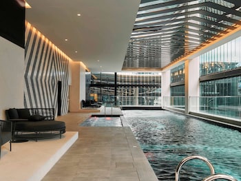 movenpick hotel melbourne on spencer
