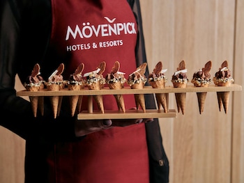 movenpick hotel melbourne on spencer