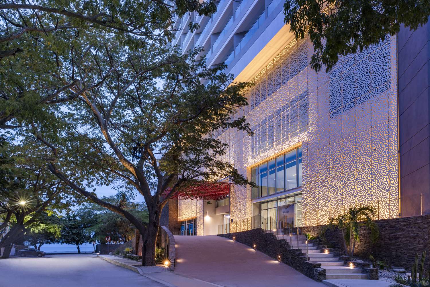 hilton santa marta