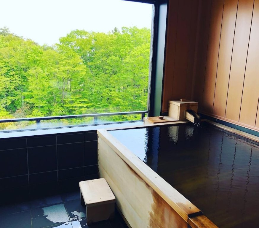 sekaiisannokakureyado kajitsunomori