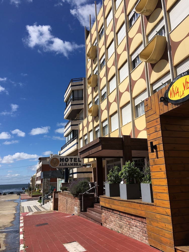 hotel alhambra