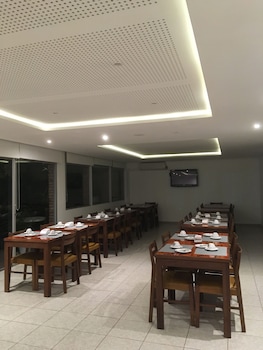 hotel alhambra