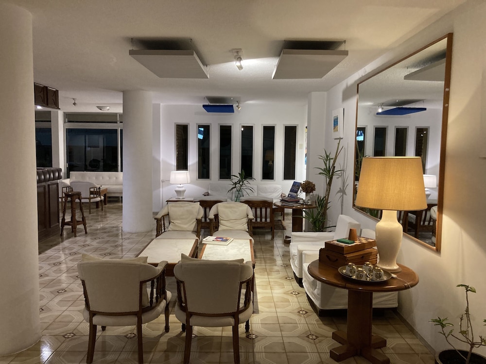hotel alhambra