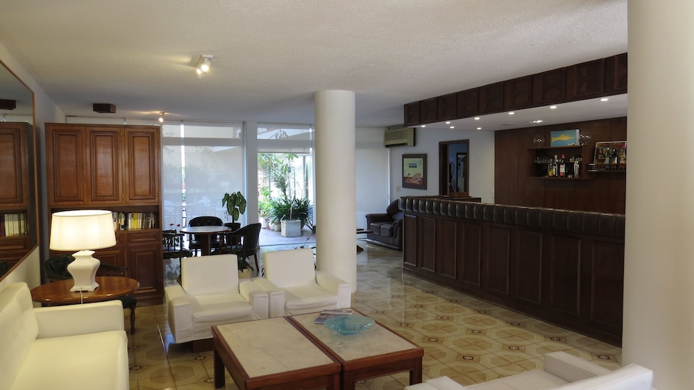 hotel alhambra