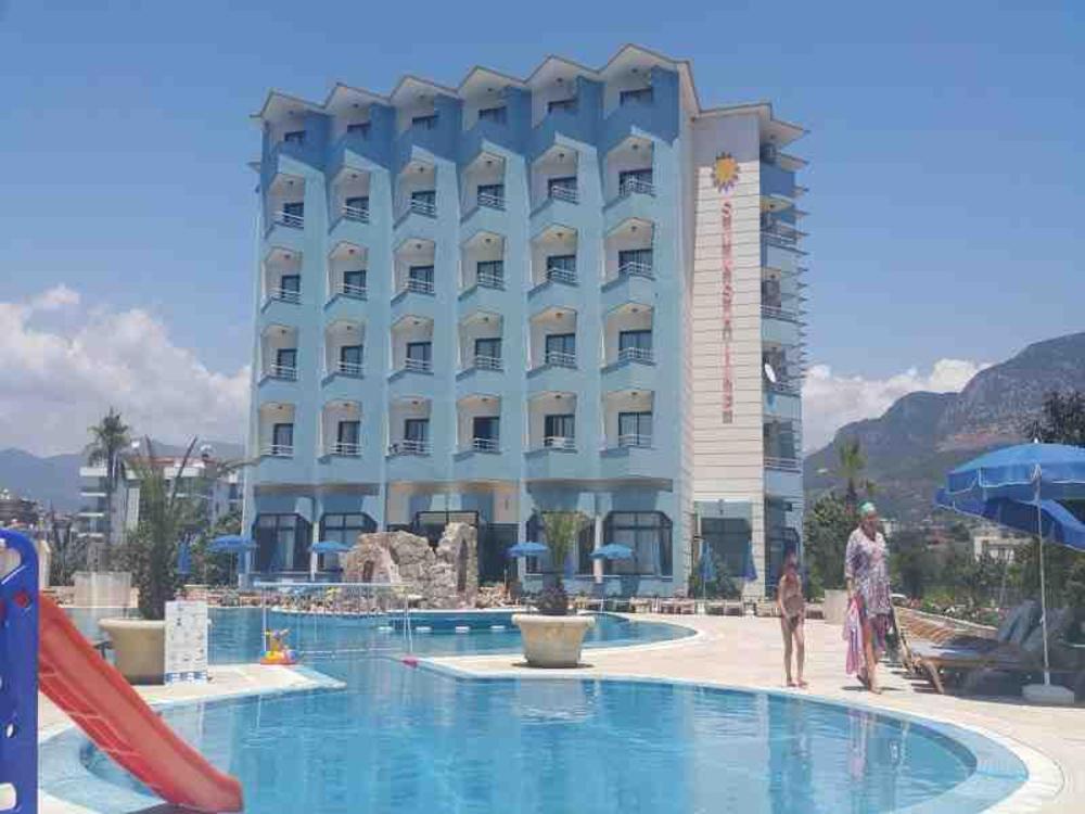 sunshine hotel