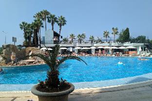 sunshine hotel