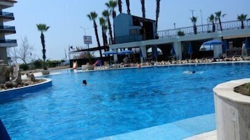 sunshine hotel