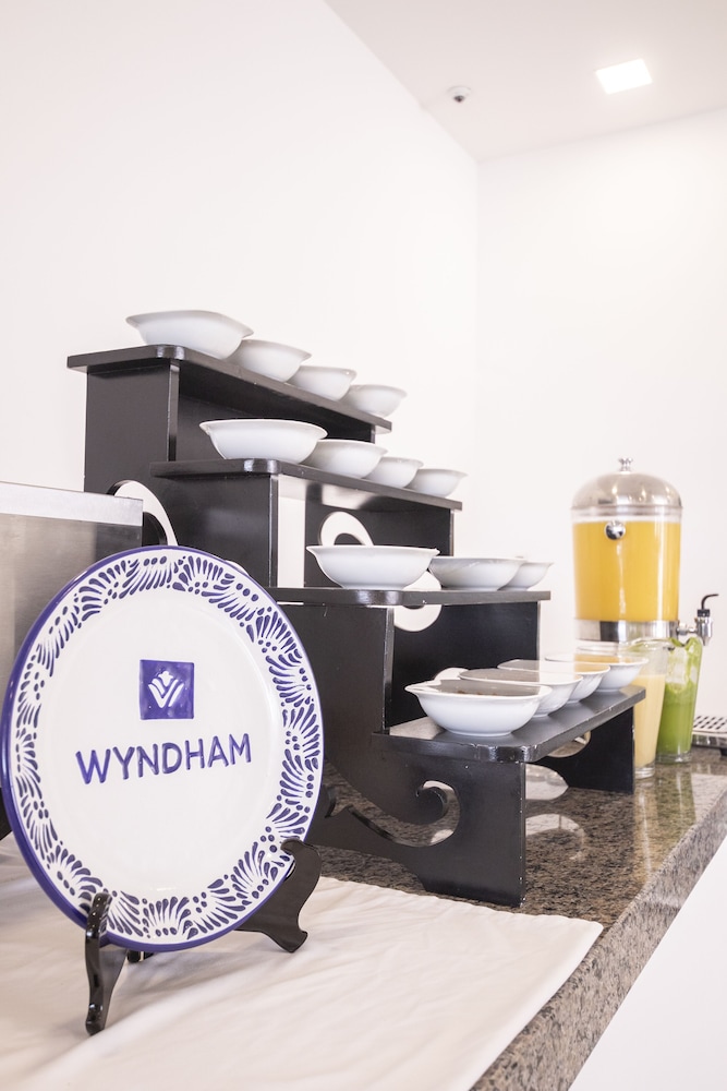 wyndham puebla angelopolis