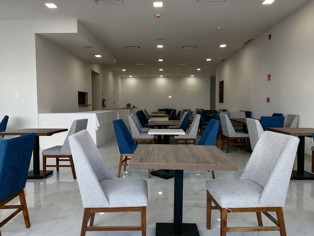 wyndham puebla angelopolis