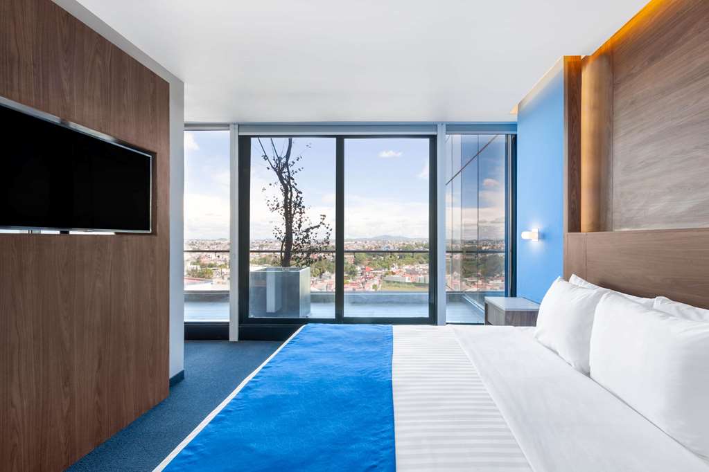 wyndham puebla angelopolis