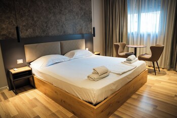 center hotel tirana
