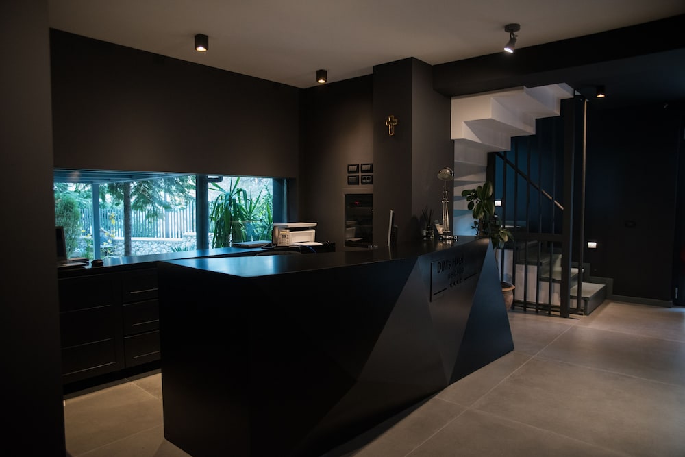 dims hotel and restaurant