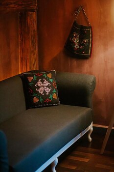 dims hotel and restaurant