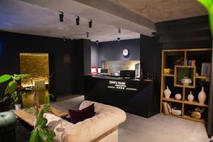 dims hotel and restaurant