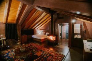 dims hotel and restaurant