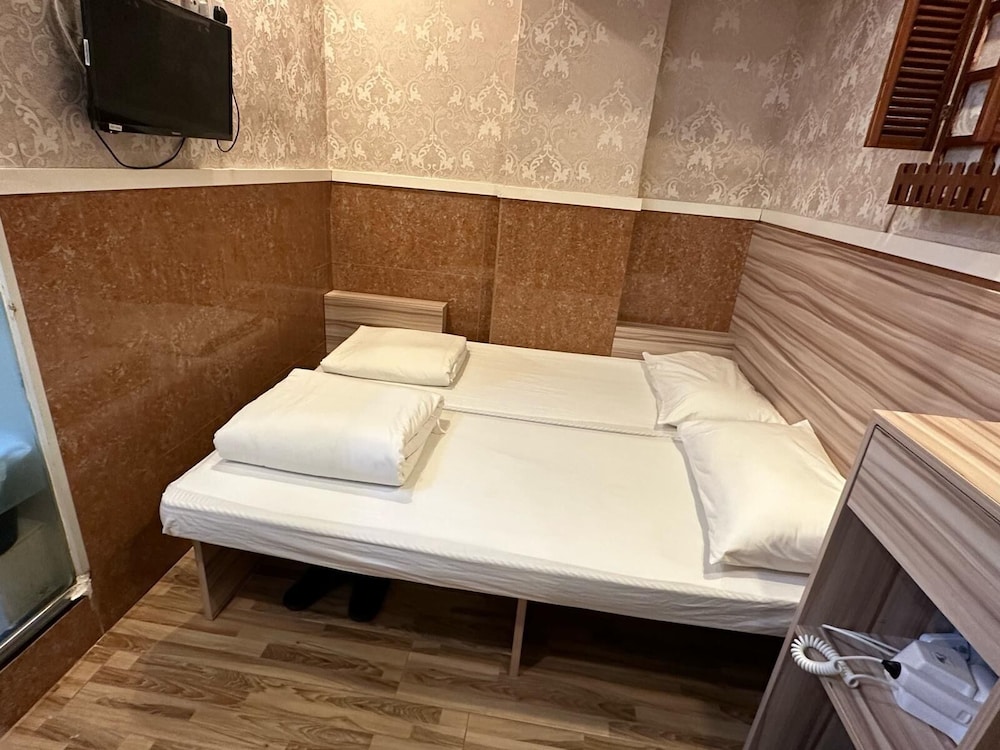 hk peaceful guesthouse