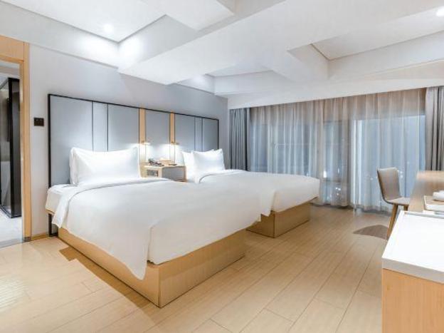 ji hotel shanghai shangcheng road metro station