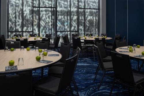 rydges gold coast airport