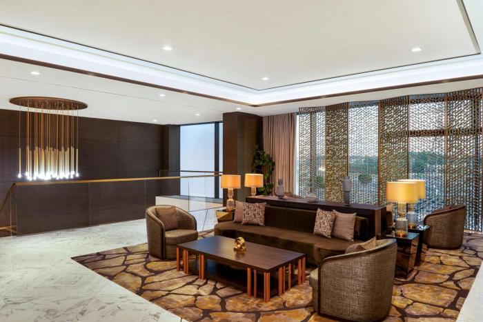 waldorf astoria kuwait