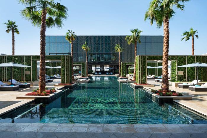 waldorf astoria kuwait