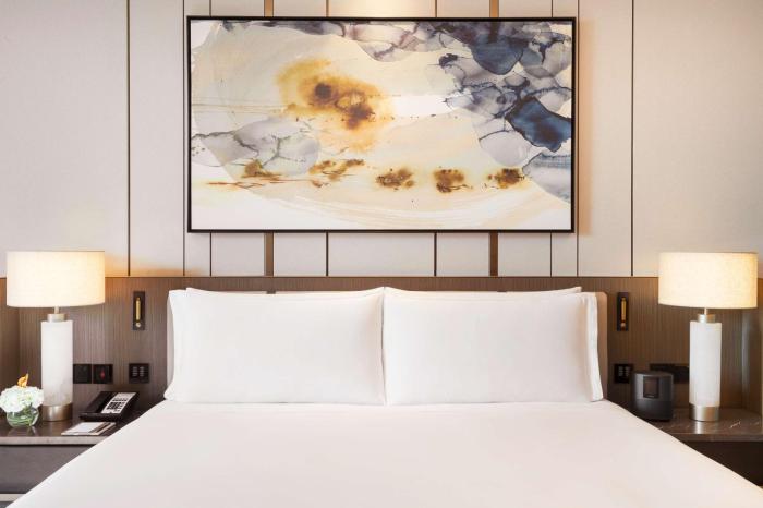 waldorf astoria kuwait